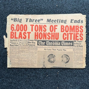 Original WW2 Super-Forts Raid Japan – B-29 Super-Fortresses Again Hit Japan – Original Vintage World War 2 Memorabilia Pacific Theatre Paper