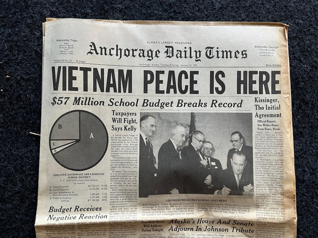 ベトナム戦争終結 - 1973年オリジナルヴィンテージ新聞 - Etsy 日本