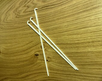 Pack of 10 LST Low-stress training hook for plants