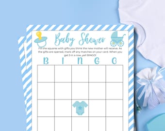 Pode incluir: Um cartão de jogo de bingo para chá de bebê com borda listrada em azul e branco. O cartão apresenta uma chupeta amarela, um carrinho de bebê azul e o texto: Baby Shower. Preencha os quadrados com os presentes esperados.