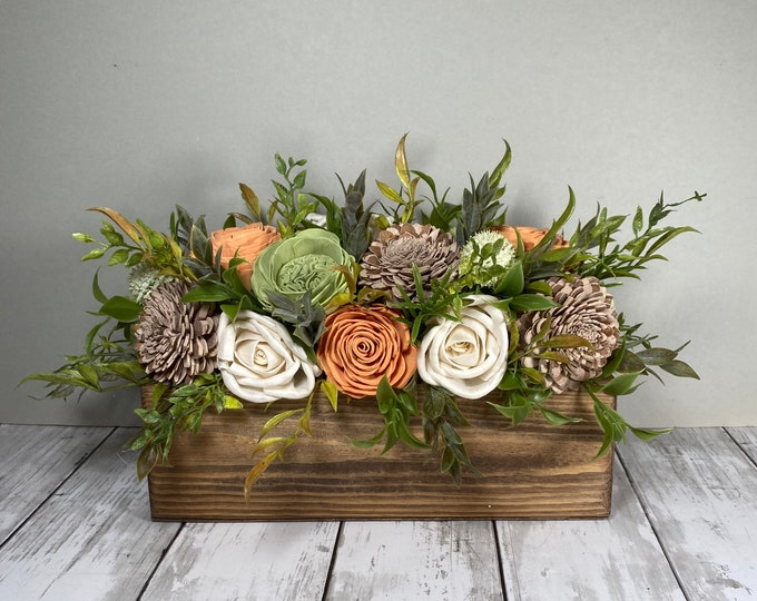 Personalized Wooden Flower Arrangement / Rustic Dining Table Décor