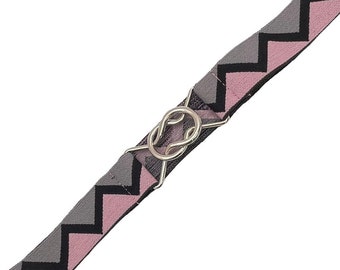 Skinnies 1” - Grey Pink Black Triangles Custom Elastic Stretch Skinny Belts