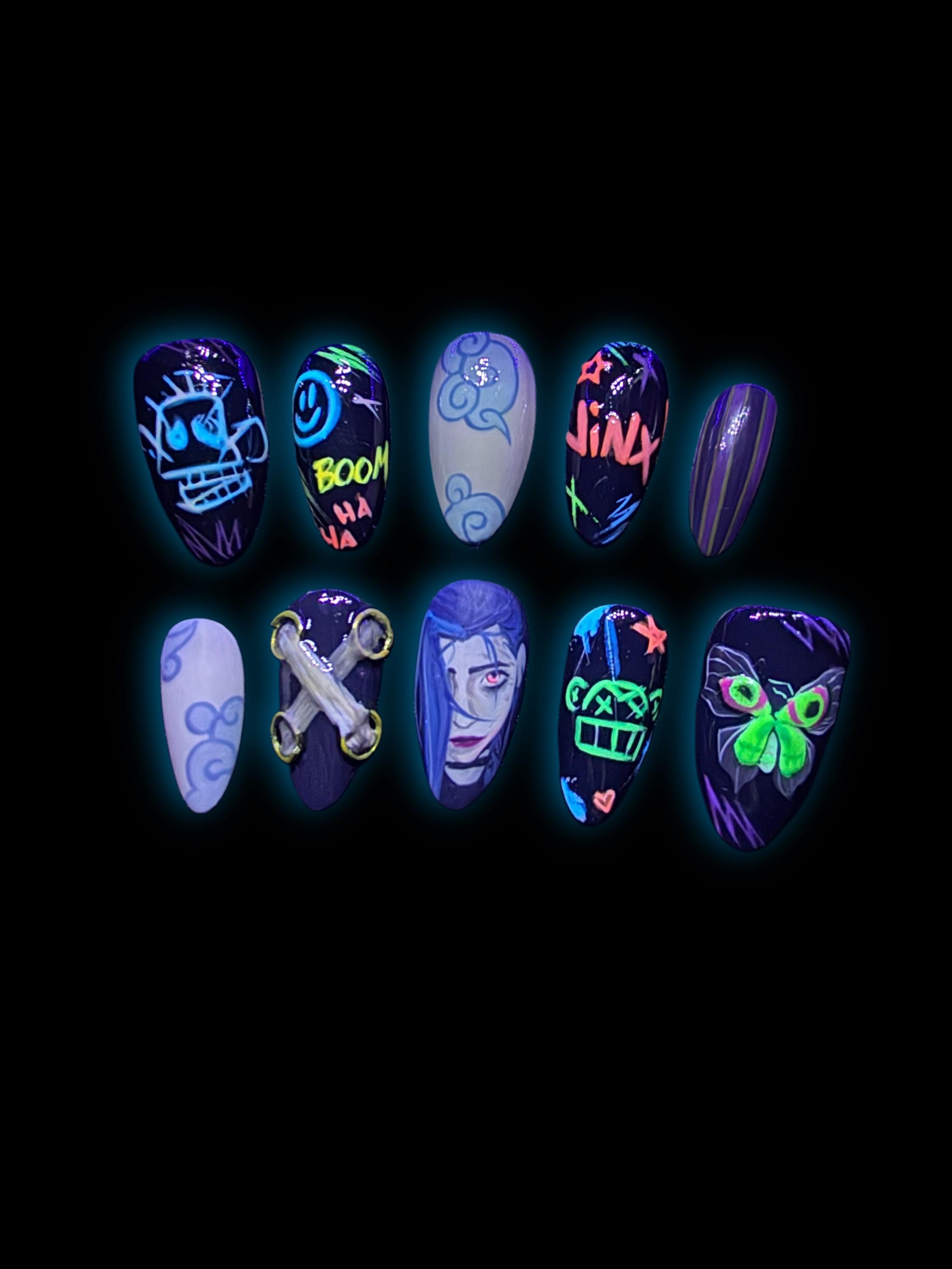 Jinx hand painted press-on set