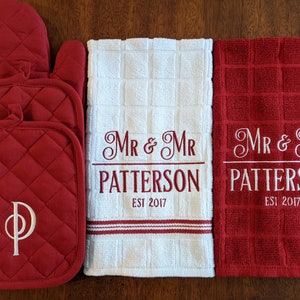 Personalized Embroidered Kitchen Towel Set / Mr and Mr / Mrs and Mrs / Mr and Mrs / Wedding Gift Couple Unique/ Custom Anniversary Gift image 2