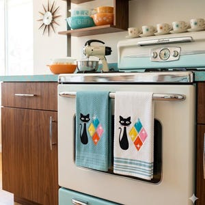 Atomic Kitty Kitchen Towel Set, Mid-Century Modern Applique