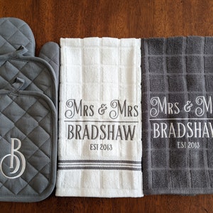 Personalized Embroidered Kitchen Towel Set / Mr and Mr / Mrs and Mrs / Mr and Mrs / Wedding Gift Couple Unique/ Custom Anniversary Gift image 1