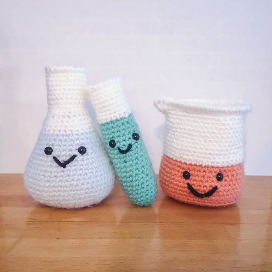 CROCHET PATTERN: Salt and Pepper Shakers