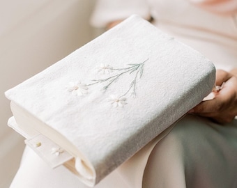Vintage linen embroidered book cover - daisy
