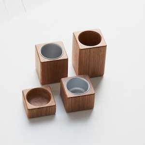 Schreibtisch Organizer 4er Set: Stiftehalter + Blumentopf + Schreibtischschale, Büromaterial aus Holz, Studenten Dekor, Heimbüro, Geschenk des Chefs