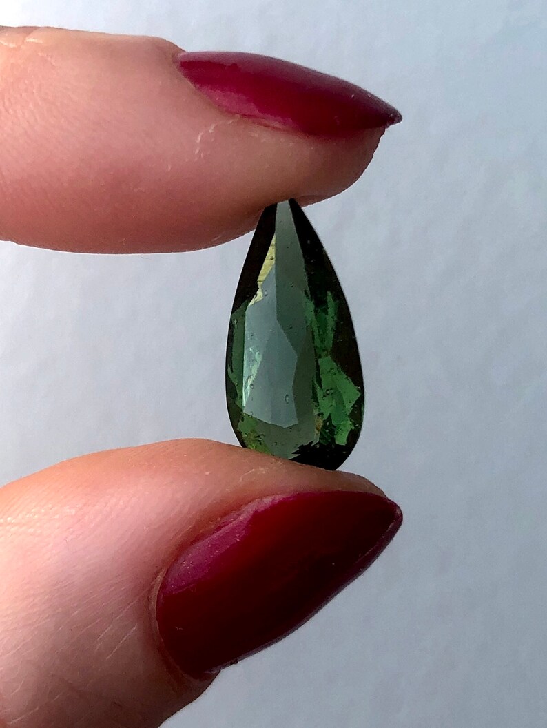 MOLDAVITE gem 4.6ct real Certified moldavite Faceted Moldavite from Czech Republic tektite moldavite crystal stone genuine czech moldavite