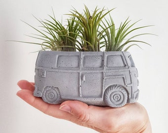 Concrete Flower Pot Retro Bus | Sweet gift idea for Christmas, birthdays, Mother's Day or Father's Day