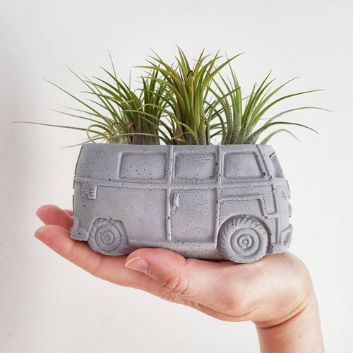 Concrete Flower Pot Retro Bus | Sweet gift idea for Christmas, birthdays, Mother's Day or Father's Day