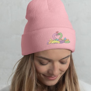 Gummi Wurm Beanie mit Umschlag