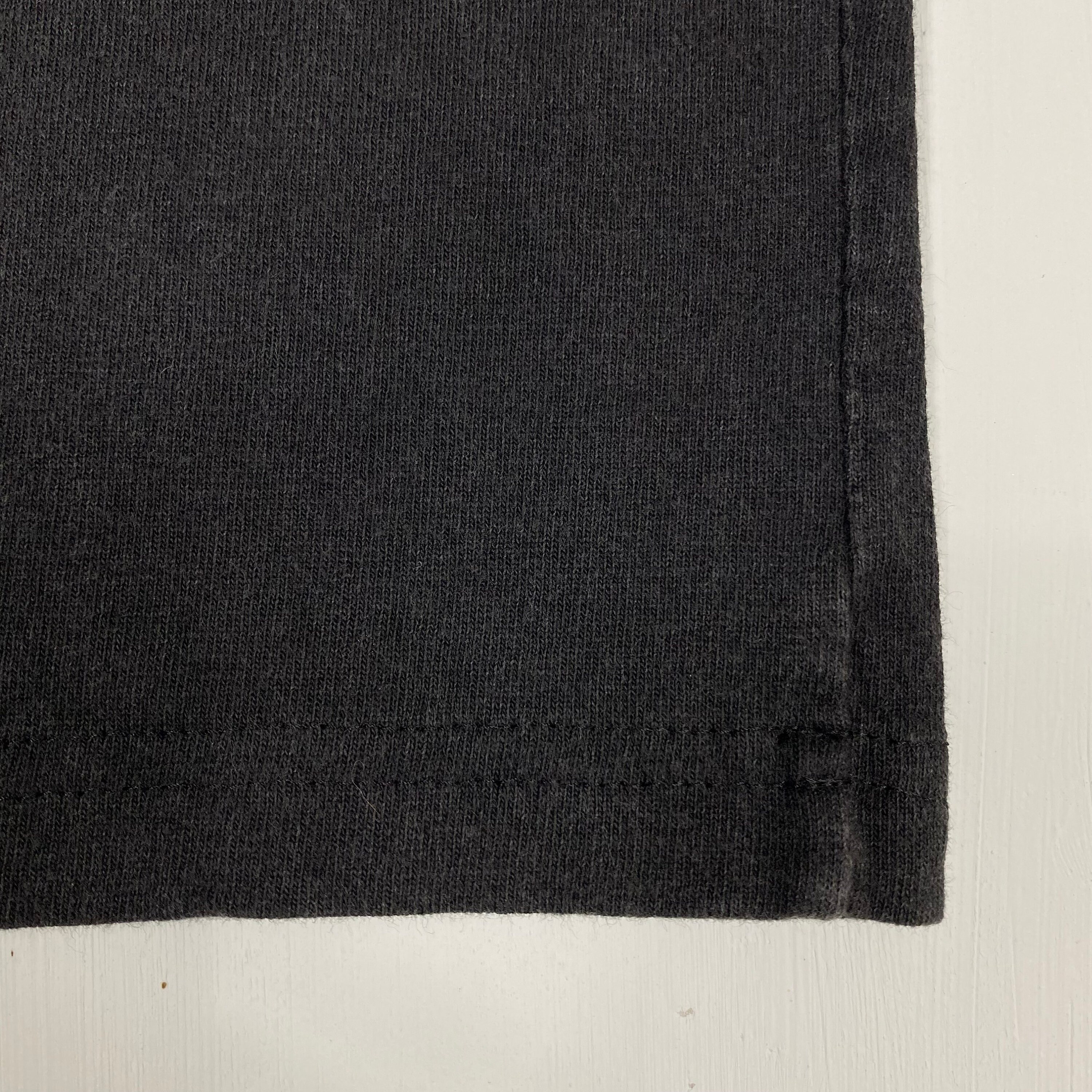 T-shirt Vintage Trussardi Années 90 Manches Courtes Imprimé All Over Navy - Taille L, Occasion Très Bon état.