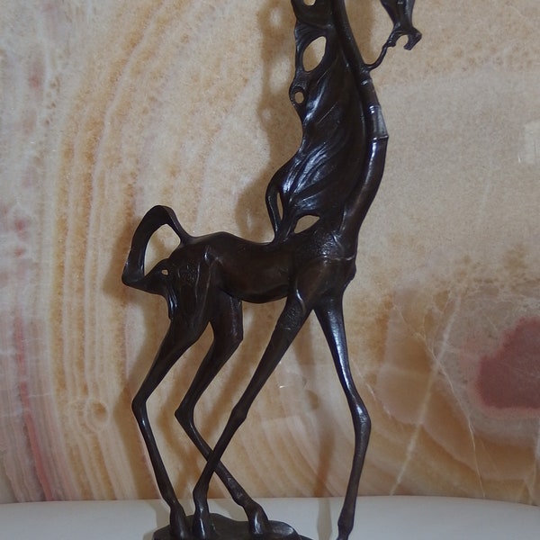 Offrant rare sculpture en bronze surréaliste - Cheval, signé, Salvador Dali avec des docs.