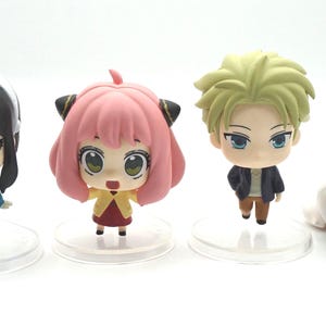XESAGSNV SPY×FAMILY – Anya Forger Weinende & Fallende Statue – Auto-Deko, 10 Cm, PVC, Geschenk Für Anime-Fans