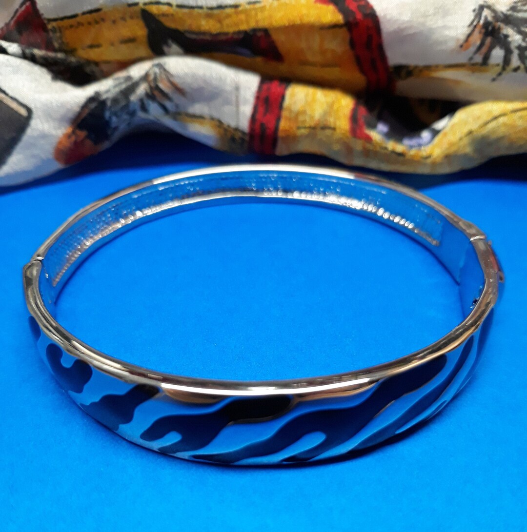 Zebra Bracelet African Zebra Inspired Silver Tone Cuff Bangle Etsy