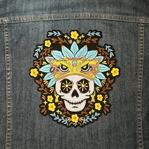 Quetzalcoatl Azteekse schedel Dag van de Doden schedel grote opstrijkbare patch geborduurde applicatie Maya Mexicaanse Dia de Muertos etnische patch Tlaloc