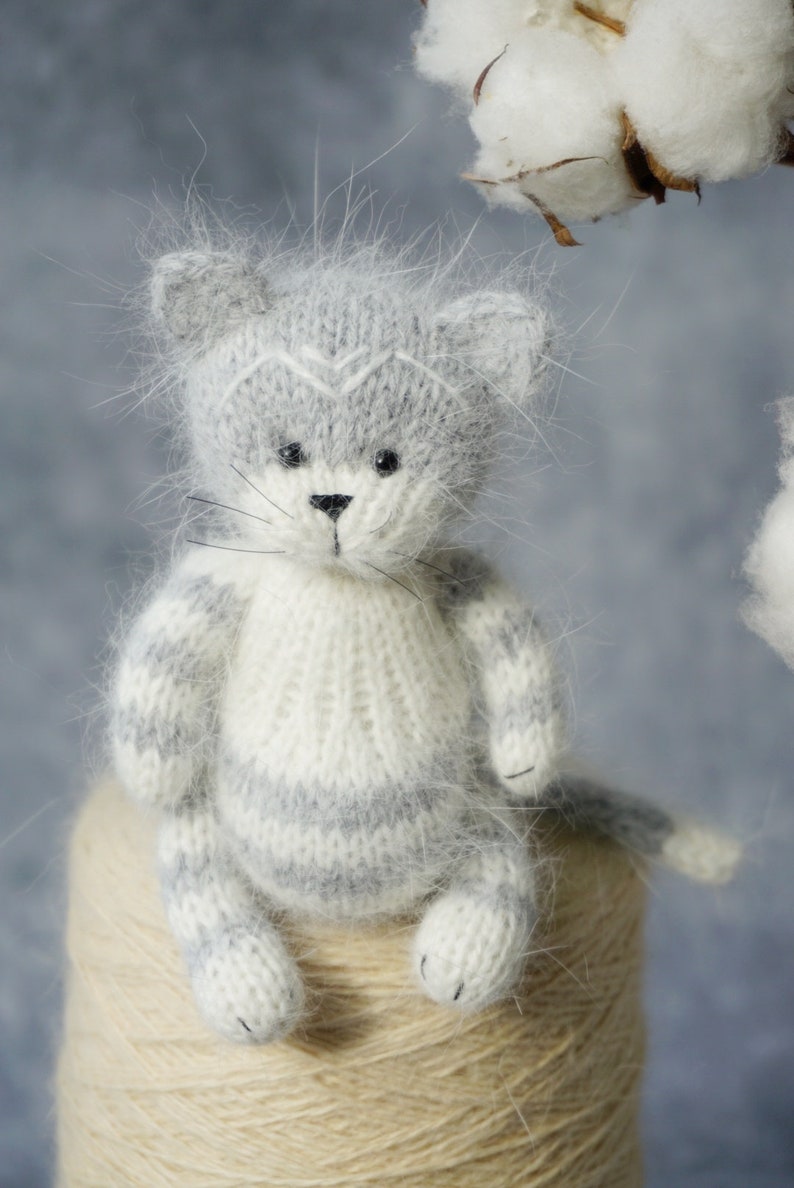 Stuffed miniature cat toy Newborn photography props knitted | Etsy