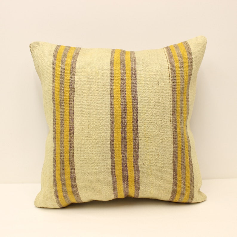 Throw pillow cover 20x20 in 50x50 cm Sofa cushion Turkish kilim pillow Vintage red pillow Boho Big Pillow Home Decor D-1008