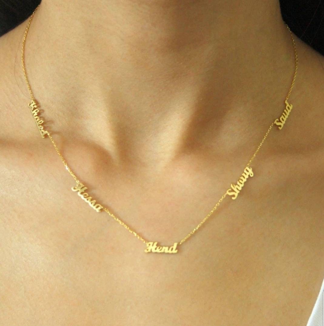 Mom dad cheap name locket