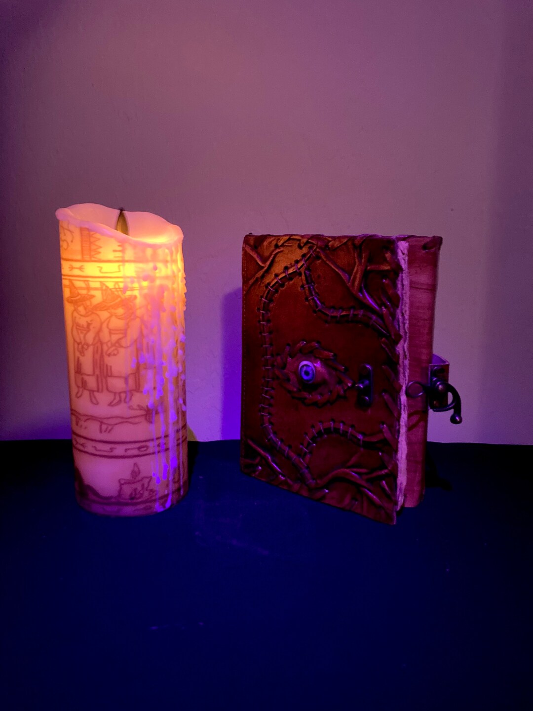 Hocus Pocus Wide Black Flame Candle Movie Replica, Real Wax, LED