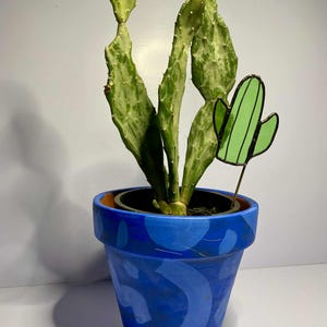 Light Green Cactus Stained Glass Plant Stake, Succulent Garden Art, Plant Lover Gift