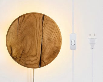 Wooden round wandlampe, plug in lighting sconce,  natural oak wood wall light, applique murale, wandleuchte, unique reclaimed wood wall lamp