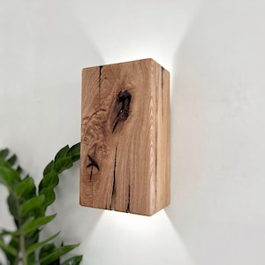 Handgefertigte Plug-In-Wandleuchte aus Holz oder mit Schalterbefestigung, Wand-Nachttischlampe in Sondergröße, Wandleuchte, Lampenschirme, Wandleuchten aus Holz Bild 1