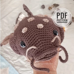 ENGLISH/ESPAÑOL pdf pattern, amigurumi pattern, catfish, crochet fish