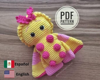 ENGLISH/SPANISH PDF pattern, Rubi the maple moth, crochet pattern, Rubi the maple moth, amigurumi butterfly