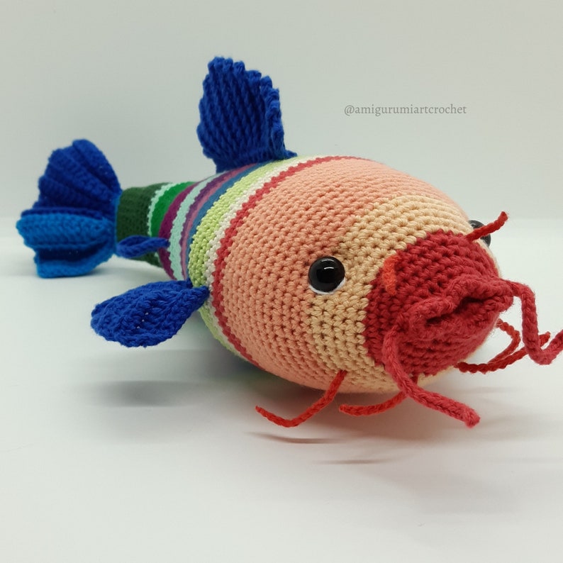 ENGLISH/SPANISH Charlotte the catfish amigurumi fish pdf pattern image 5