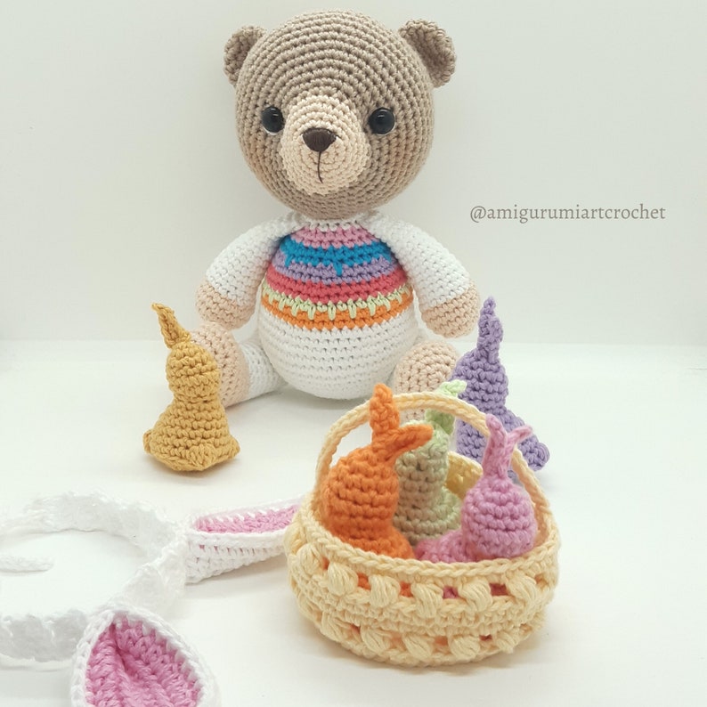 amigurumi pattern chocolate bunny crochet pattern Easter bunny patr\u00f3n ENGLISHESPA\u00d1OL Frida bear at Easter Osita Frida en Pascua