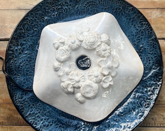 Indoor Ceramic Water Fountain with floral details//Made in USA