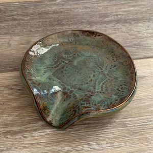 Poggiamestolo in ceramica //Prodotto negli Stati Uniti