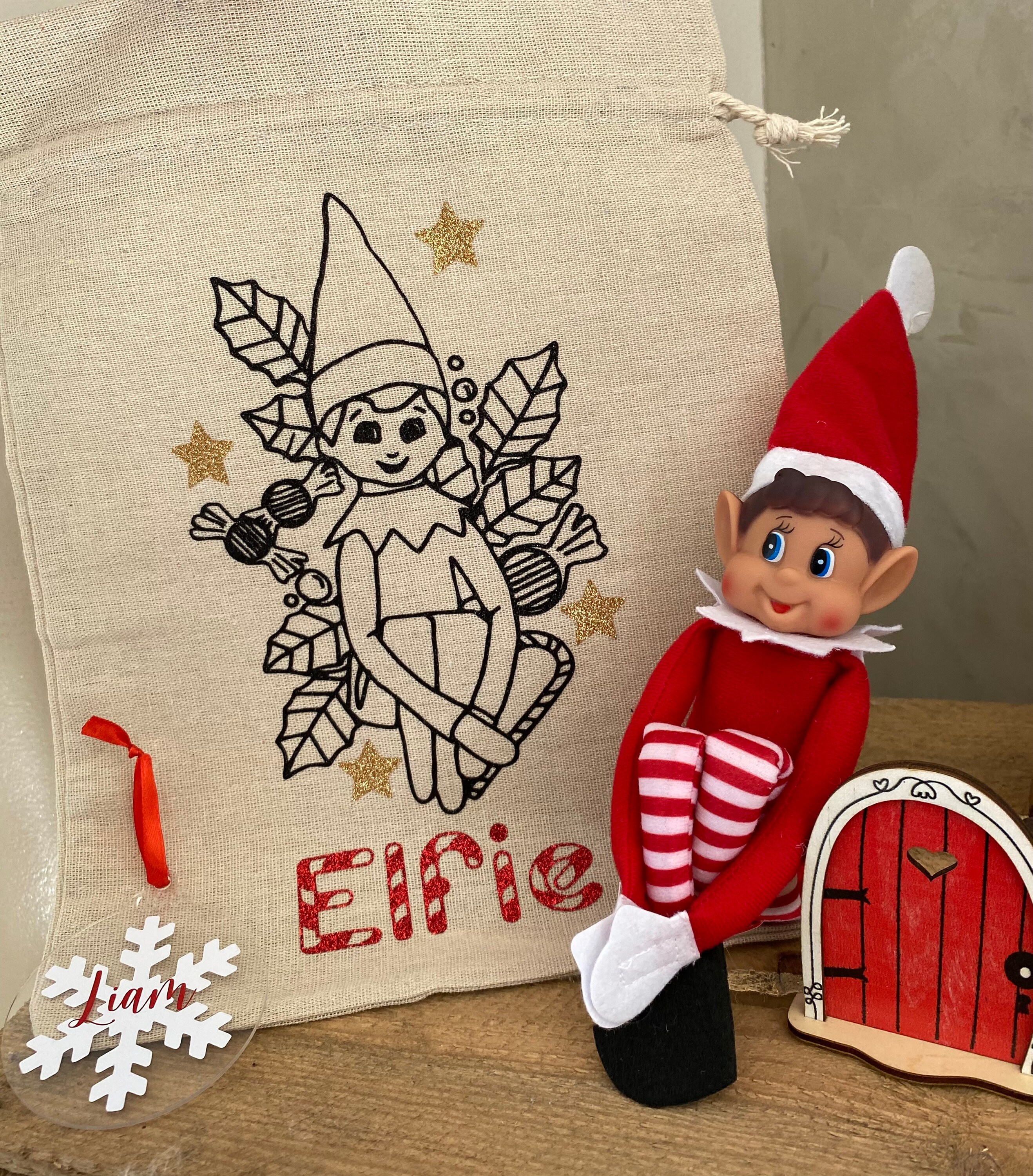 Épinglé sur Bêtises lutin de Noël Elf on the Shelf