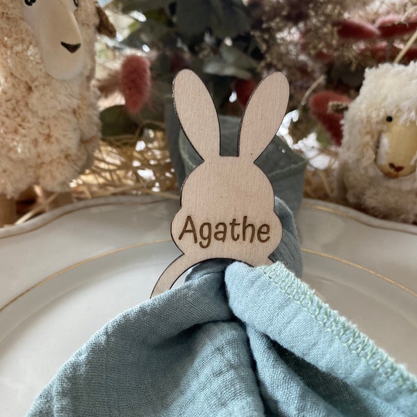 Place mark and personalized Easter napkin ring