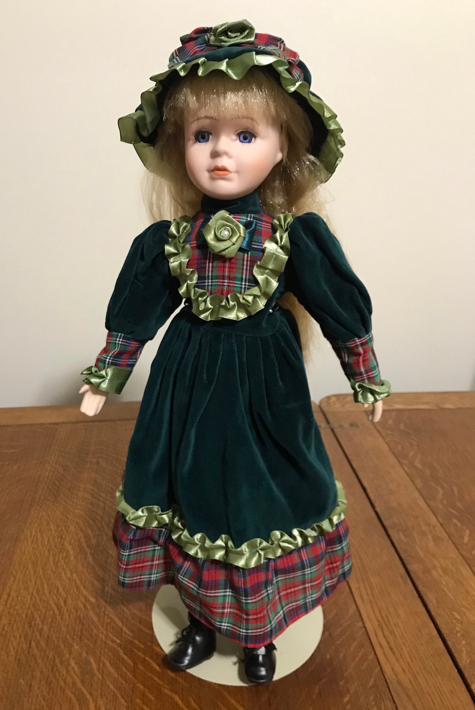 victorian porcelain dolls value