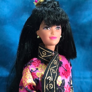 Vintage Chinese Barbie-dolls of the world-1994-#11180-Mattel