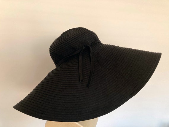 2000s Vintage packable Glamourous Black Hat - image 3