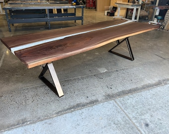 Walnut & Epoxy dining table | FREE QUOTE | Custom | Made to order | Dining table | Furniture | Modern table | Walnut | Oak | Maple | Ash