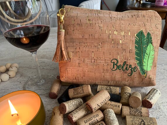 Whimsical Quirky Wine Cork Wood Box Purse Handbag c 1980s For Sale at  1stDibs | wine cork purse, wine box handbag, wine box purse