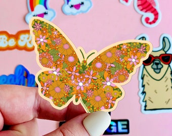 MAGNET BUTTERFLY | Retro Flower Fridge Magnet, Car Magnet, Decorative Bulletin Board Magnet, Weatherproof Magnet - 4"