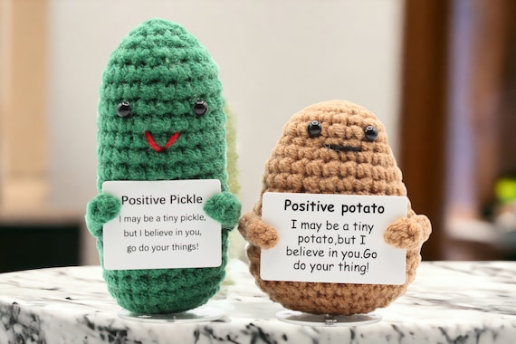 18 Pcs Positive Emotional Support Crochet Dolls - Handmade Knitted Veggie Fruit Plushies With Encouragement Cards
