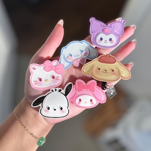 V2 Kawaii Kitty Badge Reel or Phone Grip – Cute Sanrio-Inspired ID Holder, Hello Kitty Nurse Gift, Retractable Badge Clip