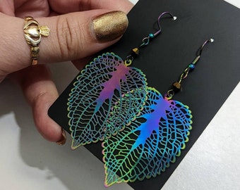 Rose Leaf Geometrisch Metallic Filigraan Oorbellen met Aangepaste Kristallen: Gegalvaniseerd Roestvrij Staal Regenboog Chroom