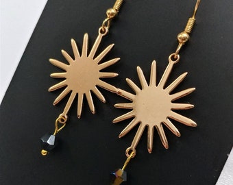 Gold Starburst Pendant Earrings: Custom Accent Crystal
