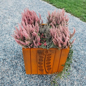 GrillSymbol Corten Steel Planter Fat Ballerina L