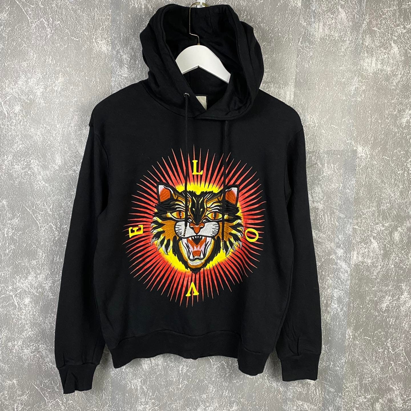 gucci sweatshirt tiger