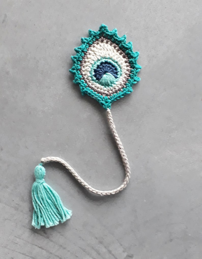 Bookmark PEACOCK FEATHER crocheted, gift for starting school image 2